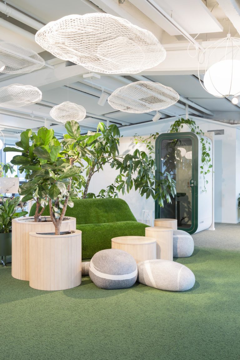 Framery_office_inspiration_30-768x1152